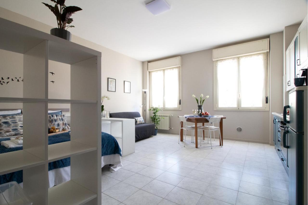Happy Home Saronno Exterior foto